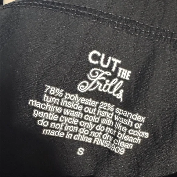 CUT THE FRILLS HIGH WAIST LEGGING Small BLACK Matte Zebra Texture NWOT 131 - Picture 4 of 4